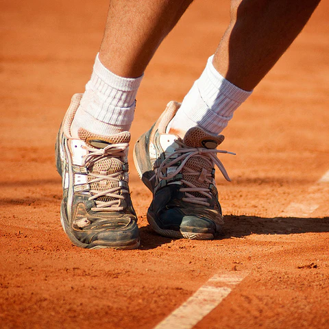 european-red-clay-Hawaii-tennis-court-surface